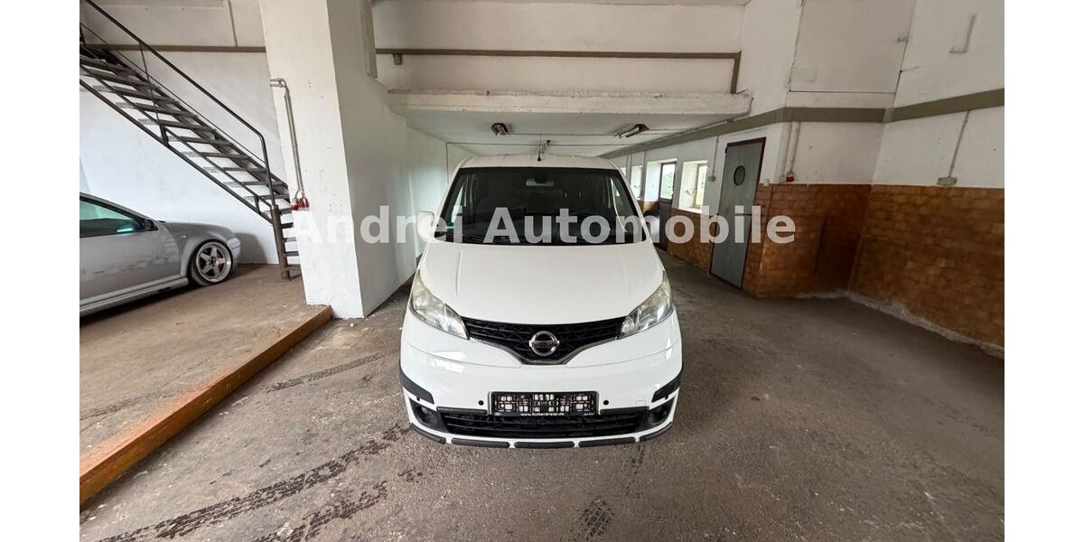 Nissan NV200 99.000 km 8.990 &euro; München 81249