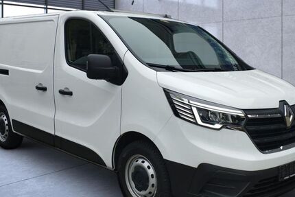 Renault Trafic 28.600 km 23.399 € Regensburg 93053
