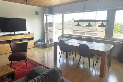 Im Herzen von Bornheim-Hersel: Schöne 4-Zimmer-Wohnung mit 2 großen Balkonen zimmer