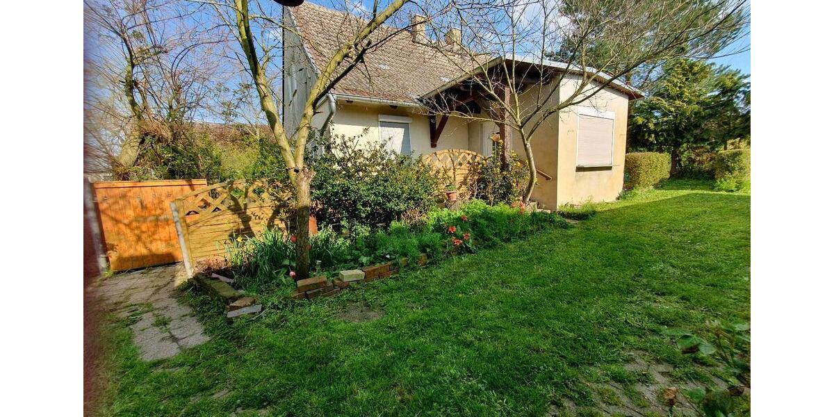 Einfamilienhaus Zossen - 5 Zimmer, 100 m&sup2;, 75.000&euro; | Angebot:26916810