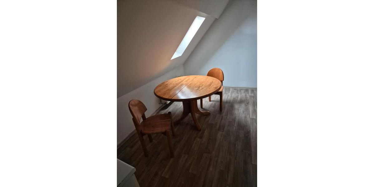 Dachgeschoßwohnung Burbach - 2 Zimmer, 50 m&sup2;, 750&euro; | Angebot:24679232
