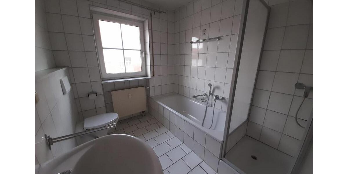 Erdgeschoßwohnung Siegenburg - 3 Zimmer, 85 m&sup2;, 840&euro; | Angebot:26399425