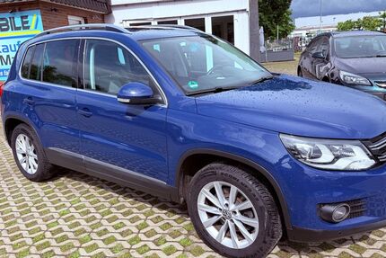 VW Tiguan 199.989 km 7.999 &euro; Aurich 26607