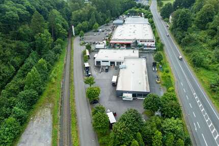 Halle in Warstein 1.100.000 € 1300 m² zimmer