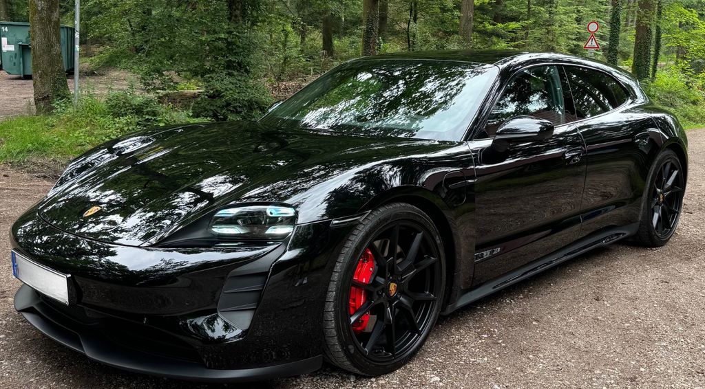 Porsche Taycan 59.000 km 72.900 &euro; Wolfenbüttel 38300