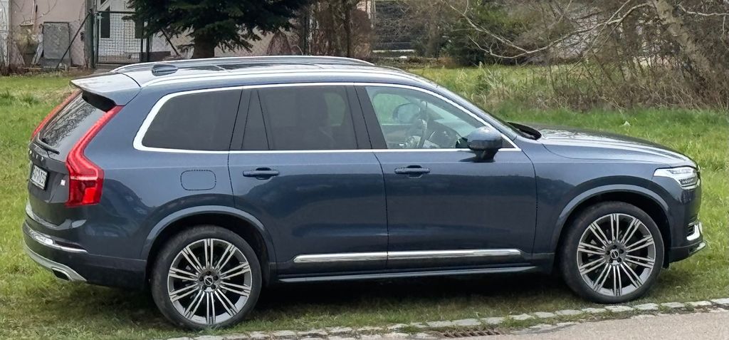 Volvo XC90 105.000 km 40.999 &euro; Pfaffenhofen 85276