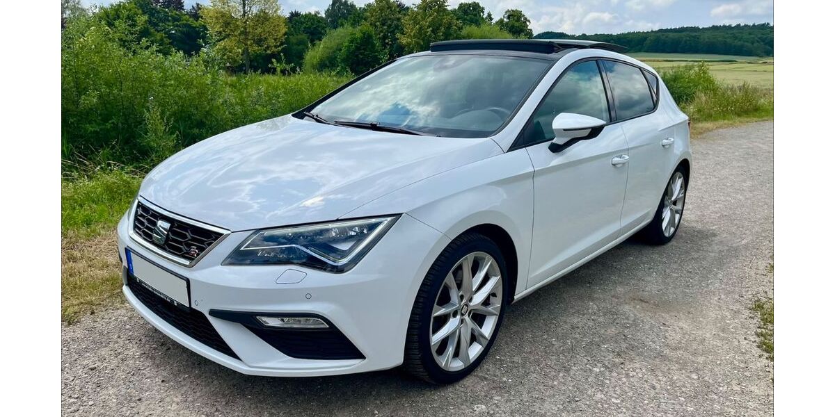 Seat Leon 142.420 km 14.580 &euro; Springe 31832