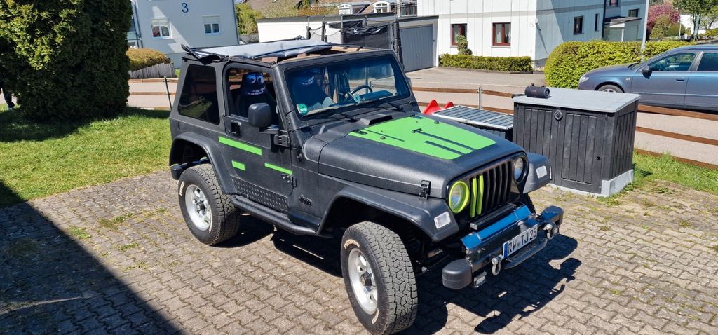 Jeep Wrangler 140.000 km 15.800 &euro; Schramberg 78713