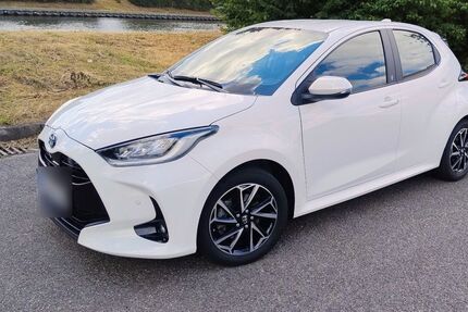 Toyota Yaris 27.000 km 18.900 &euro; Ilvesheim 68549