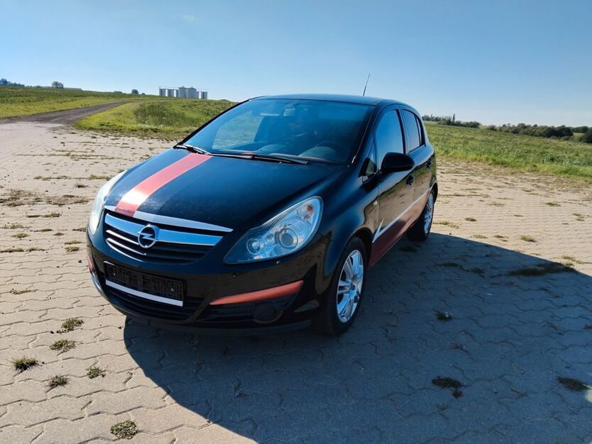 Opel Corsa 147.000 km 2.200 € Colditz 04680