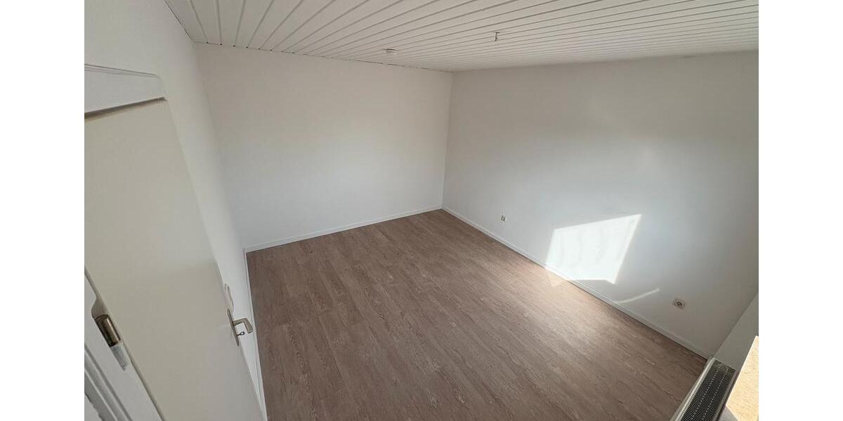 Etagenwohnung Pfarrkirchen - 3.5 Zimmer, 90 m&sup2;, 900&euro; | Angebot:26648180
