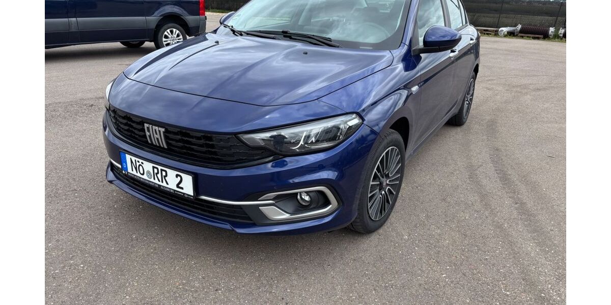 Fiat Tipo 8.500 km 16.400 &euro; Nördlingen 86720