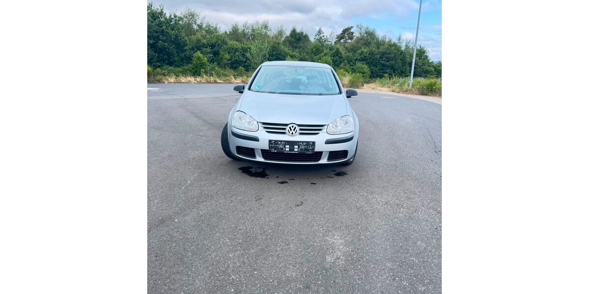 VW Golf 125.000 km 2.499 &euro; Cochem 56812