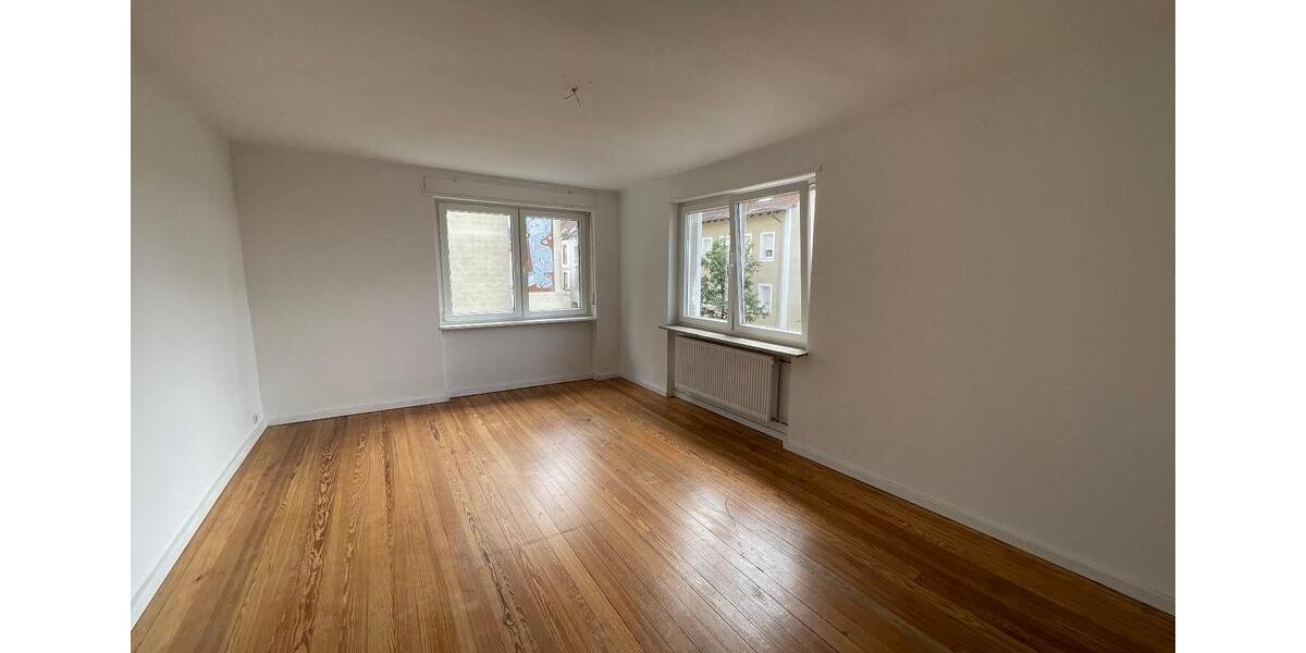 Etagenwohnung Pirmasens - 3 Zimmer, 90 m&sup2;, 650&euro; | Angebot:26407011
