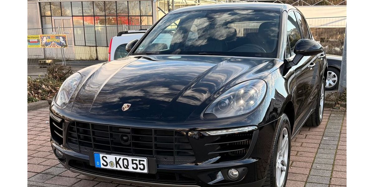 Porsche Macan 153.000 km 28.500 &euro; stuttgart 70435