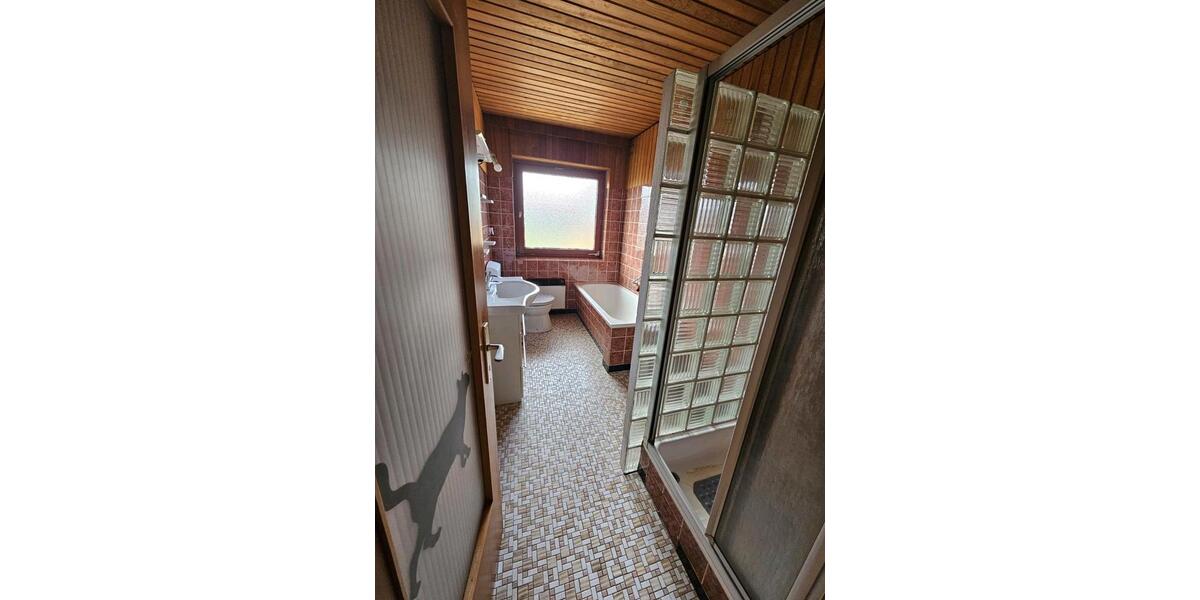 Einfamilienhaus Bad Münder am Deister - 7 Zimmer, 184 m&sup2;, 400.000&euro; | Angebot:26827518