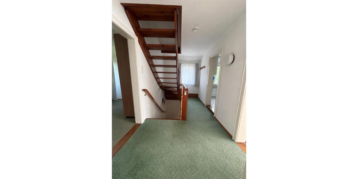 Einfamilienhaus Südheide - 10 Zimmer, 200 m&sup2;, 300.000&euro; | Angebot:26733051