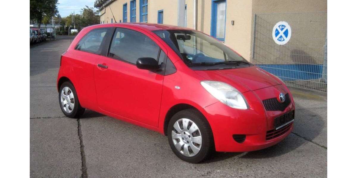 Toyota Yaris 215.000 km 2.499 &euro; Leipzig 04347