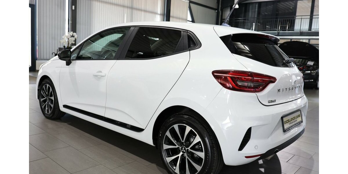 Mitsubishi Colt 1.0 SCe PLUS WHITE / LED, VIRTUAL-COCKPIT 30.000 km 15.555 &euro; Hamm 59077