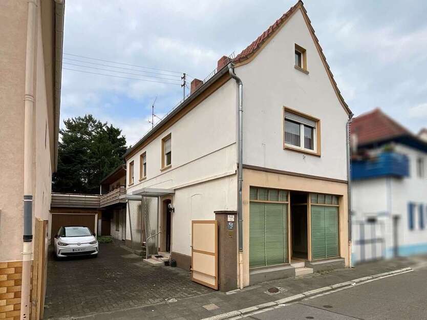 Haus zum Kaufen in Ludwigshafen 225.000 € 111.88 m²