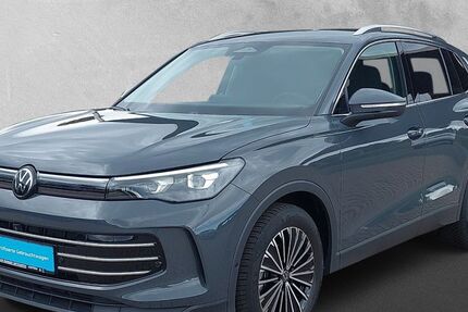 VW Tiguan 5.563 km 40.990 € Gotha 99867