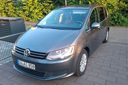 VW Sharan 199.999 km 9.000 &euro; Siegburg 53721