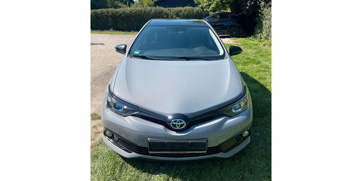 Toyota Auris 43.000 km 18.500 € Neu-Ulm 89231
