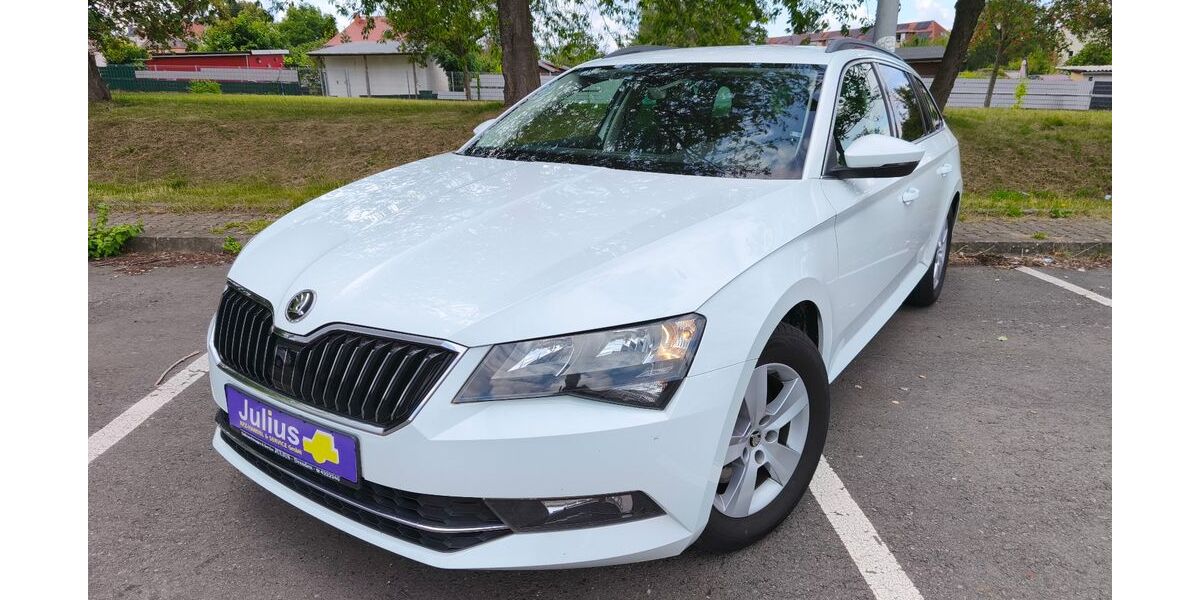 Skoda Superb 161.542 km 14.490 &euro; Dresden 01187