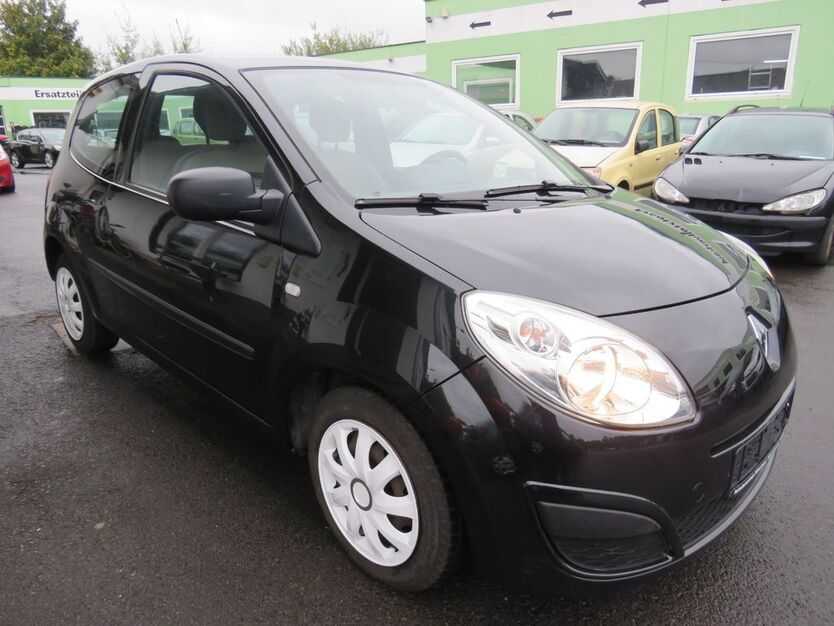 Renault Twingo 89.802 km 2.950 € Andernach 56626