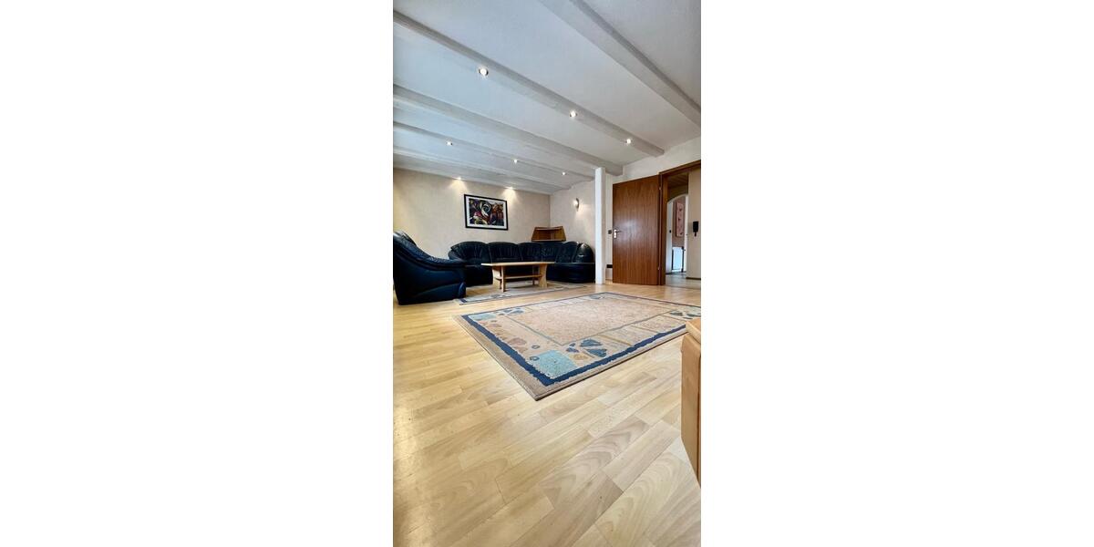 Etagenwohnung Hammelburg - 5 Zimmer, 100 m&sup2;, 720&euro; | Angebot:26478205
