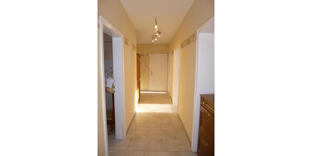 Erdgeschoßwohnung Duisburg Walsum - 4 Zimmer, 84 m&sup2;, 729&euro; | Angebot:26646852
