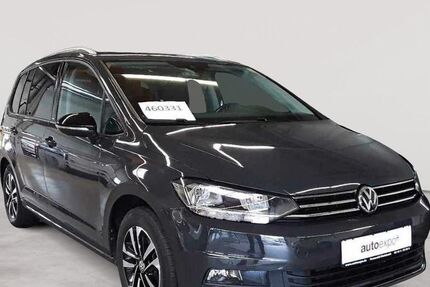 VW Touran 106.263 km 21.389 € Fernwald-Steinbach 35463