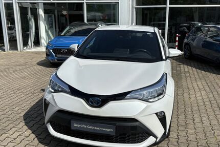 Toyota C-HR 29.000 km 24.900 &euro; Freiburg 79111