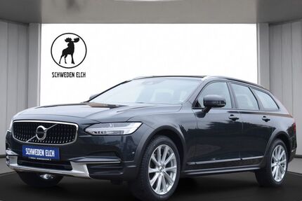 Volvo V90 Cross Country 59.000 km 34.490 € Halle Westfalen 33790