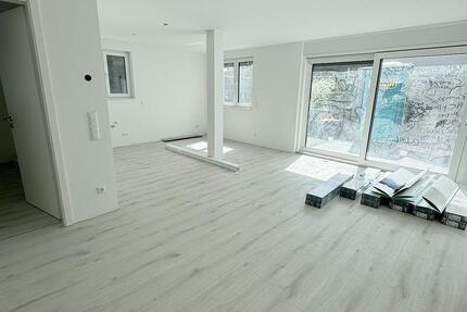 Köln-Niehl | Neubau-Erstbezug | Modernes Wohnen mit Rhein-Flair | HELLE 3 Zimmer im EG mit Terrasse