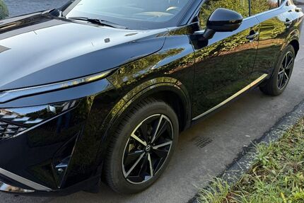 Nissan Qashqai 11.000 km 29.500 &euro; Konz 54329