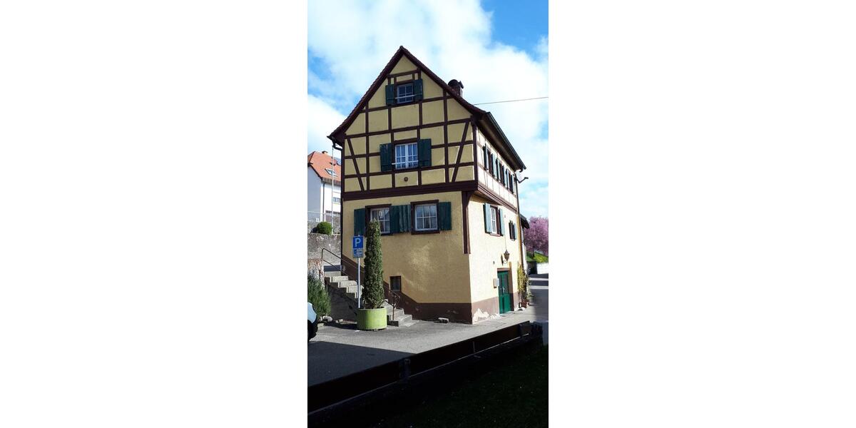 Doppelhaushälfte Ihringen - 5 Zimmer, 102 m&sup2;, 189.000&euro; | Angebot:25305370