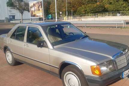 Mercedes-Benz 190 295.000 km 7.000 &euro; Berlin 10407
