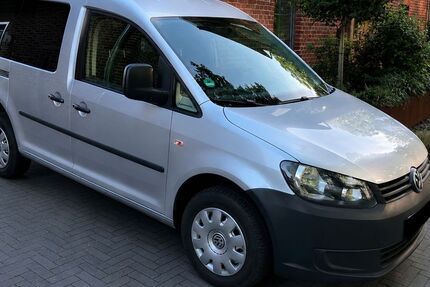VW Caddy 162.100 km 12.500 &euro; Borken 46325