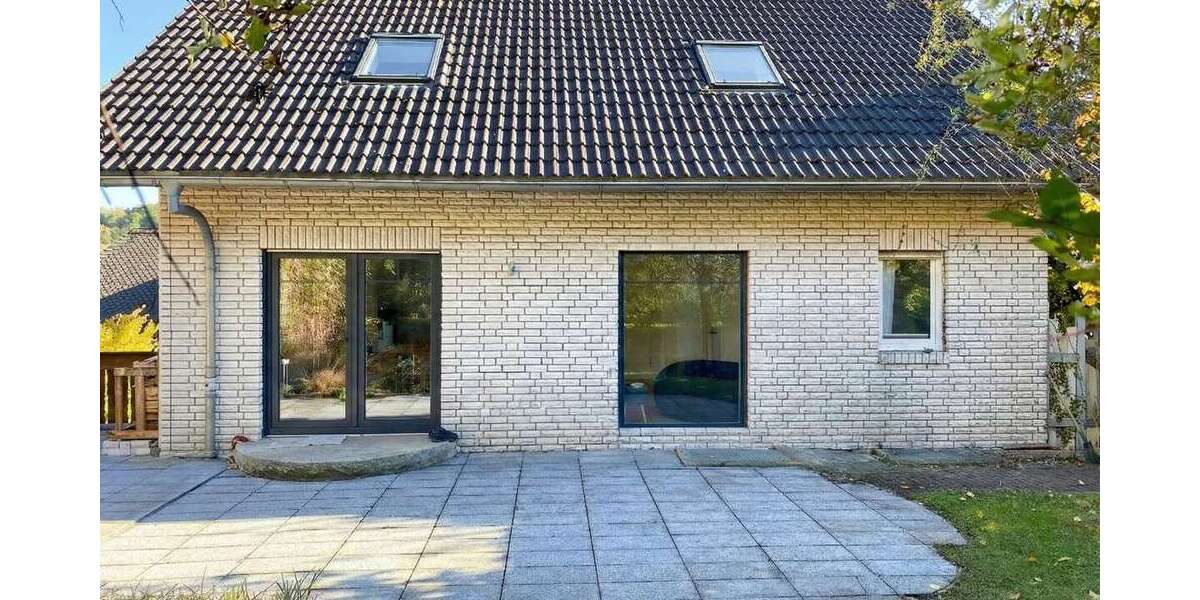 Einfamilienhaus Lennestadt / Grevenbrück Grevenbrück - 7 Zimmer, 209 m&sup2;, 560.000&euro; | Angebot:24769661