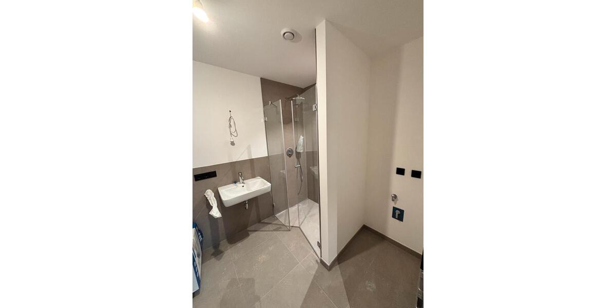 Erdgeschoßwohnung Warngau - 3 Zimmer, 100 m&sup2;, 1.650&euro; | Angebot:26070176