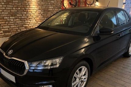 Skoda Fabia 62.000 km 14.900 &euro; Stralsund 18437