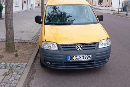 VW Caddy 102.000 km 6.500 &euro; Bernburg 06406