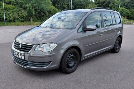 VW Touran 216.000 km 4.500 &euro; Kuppenheim 76456