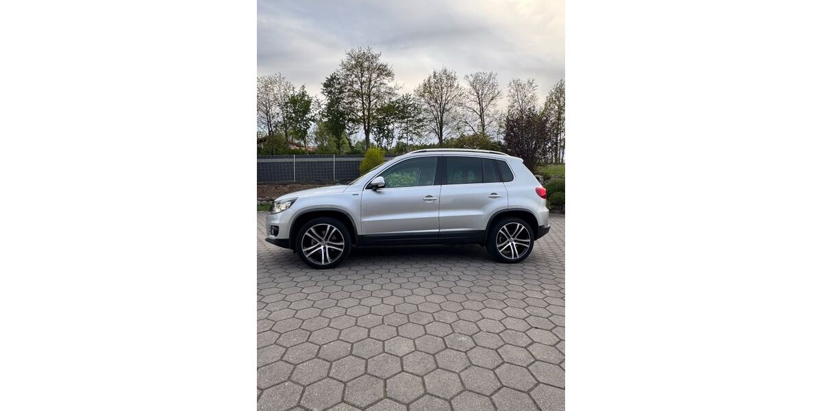 VW Tiguan 155.000 km 15.499 &euro; Pösing 93483