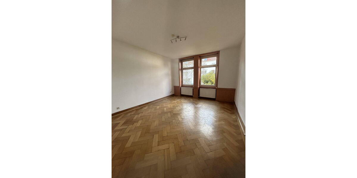 Etagenwohnung Hanau Lamboy - 4 Zimmer, 108 m&sup2;, 1.200&euro; | Angebot:26027892