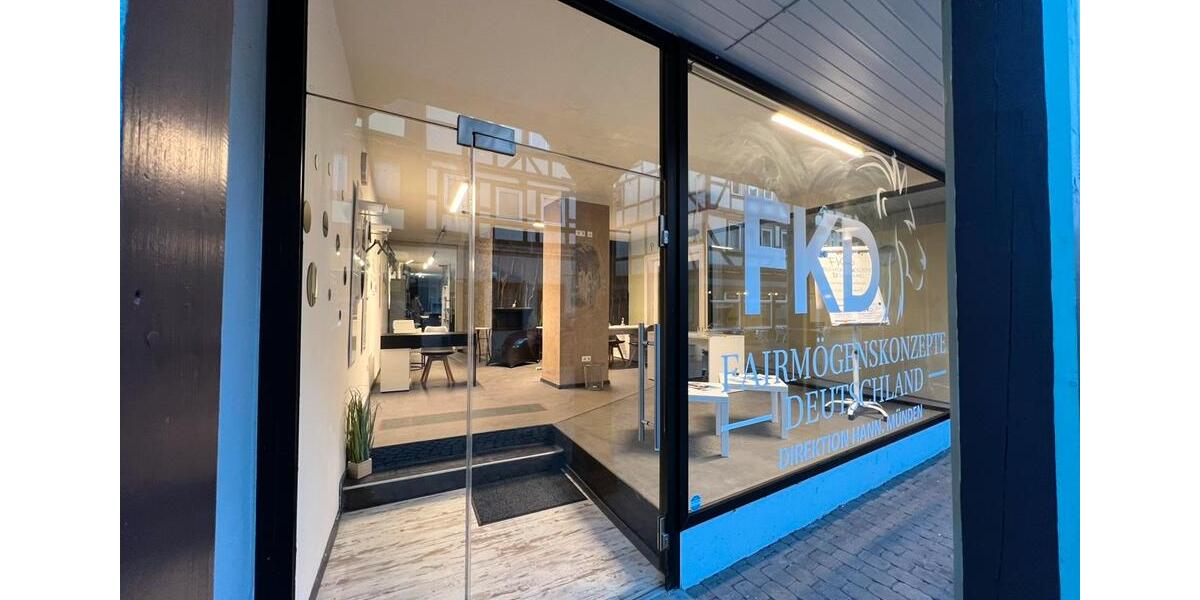 Sofort frei - DIE Laden- Bürofläche in Hann. Münden - einzigartig und repräsentativ. Staffelmiete denkbar ! zimmer