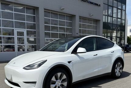 Tesla Model Y 33.999 km 35.980 &euro; Berlin-Lichtenberg 10365