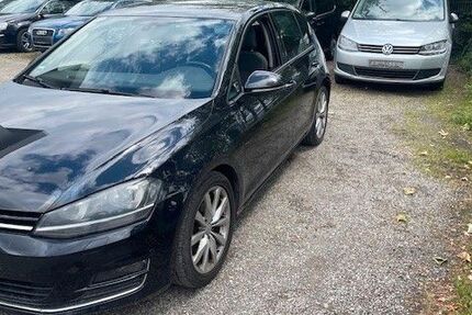 VW Golf 320.680 km 5.700 &euro; Freiburg im Breisgau 79111