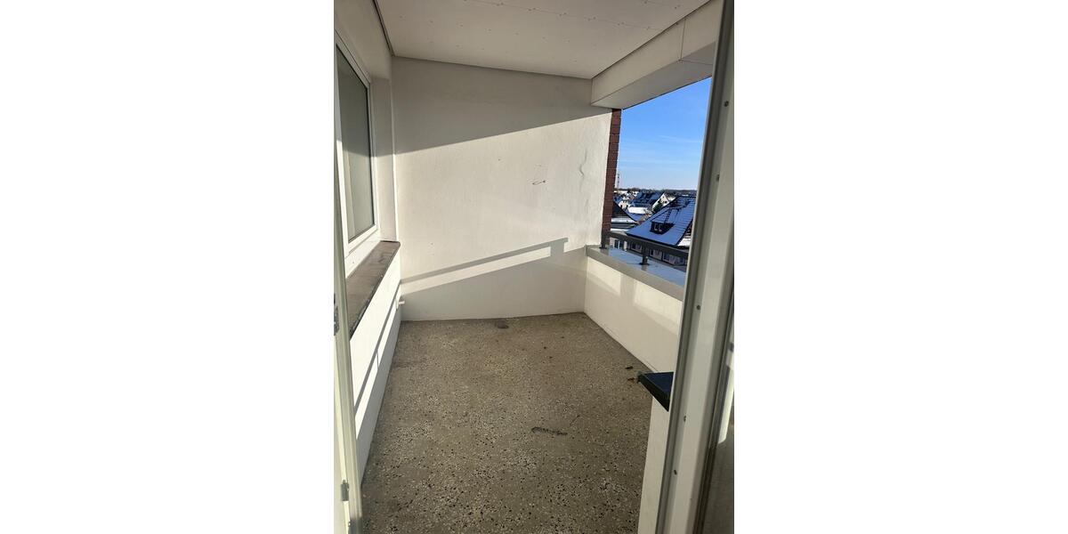 Licht. Lage. Lebensqualität – Wohnung mit Loggia & Aufzug 2 zimmer